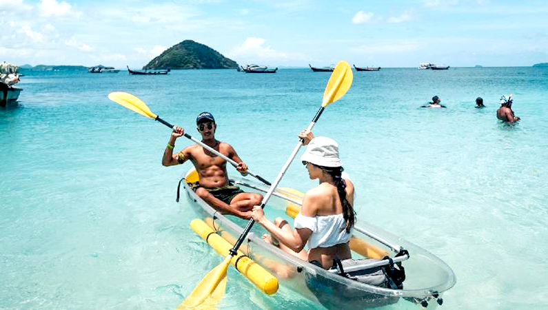 Banana Beach Tour