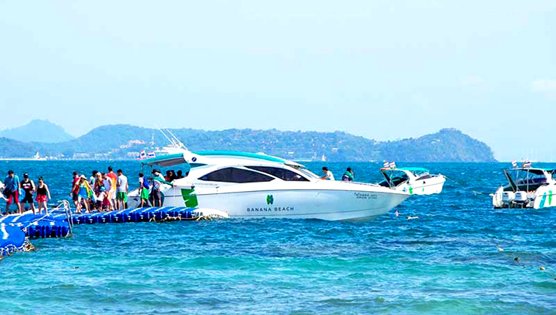 Banana Beach, koh Hae Phuket Tour